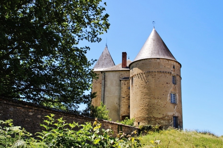 Le Château - Champagnac-la-Rivière