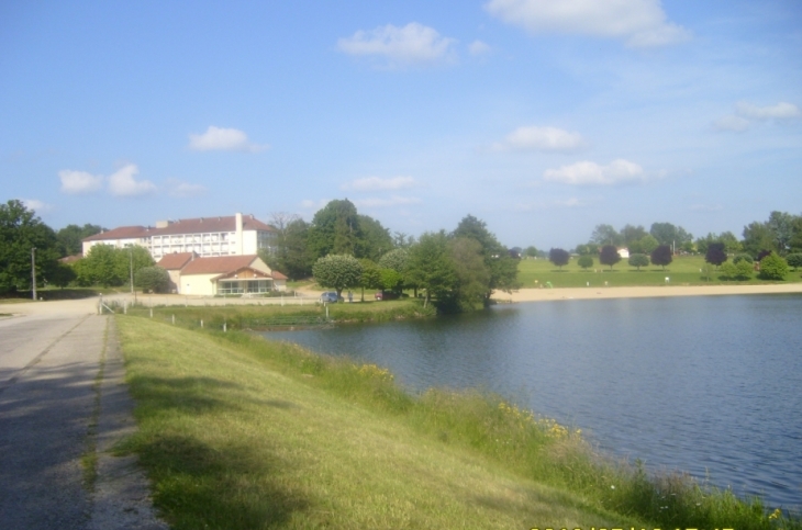 Maison de retraite - Châteauneuf-la-Forêt