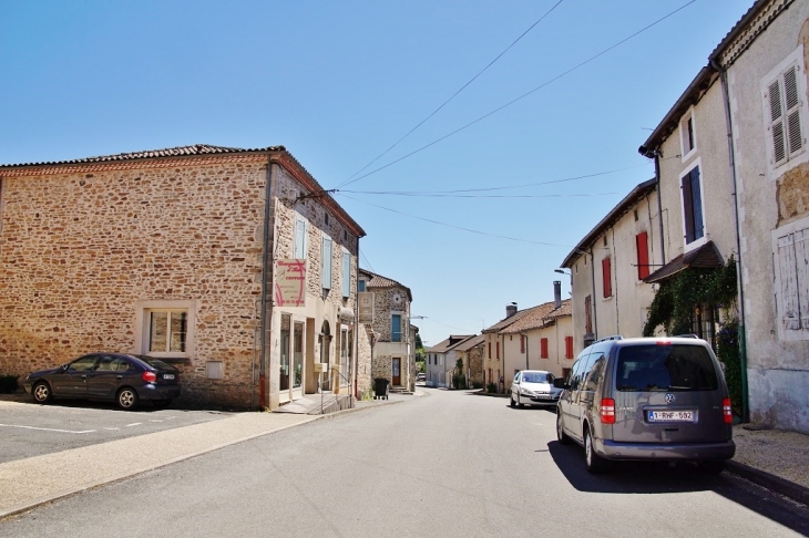 Le Village - Dournazac