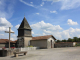 Eglise et monument aux morts