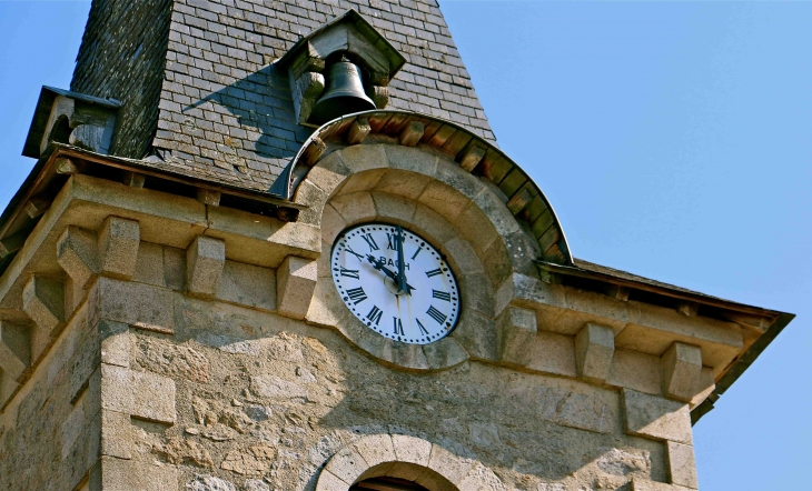  l'Eglise paroissiale de la Nativité de la très Sainte Vierge - Les Cars