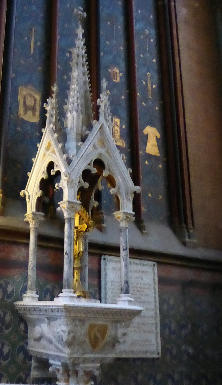 Cathédrale Saint Etienne : chapelle de la vraie croix - Limoges