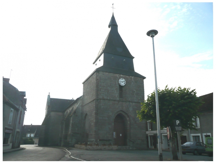 L'église - Lussac-les-Églises