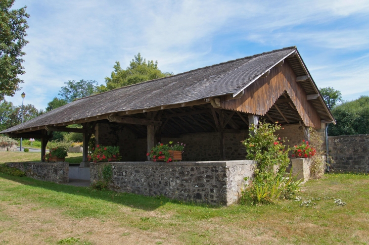 Le Lavoir. - Marval