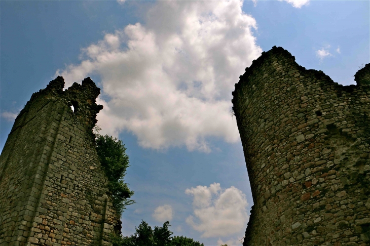 Le château de Lastours - Rilhac-Lastours