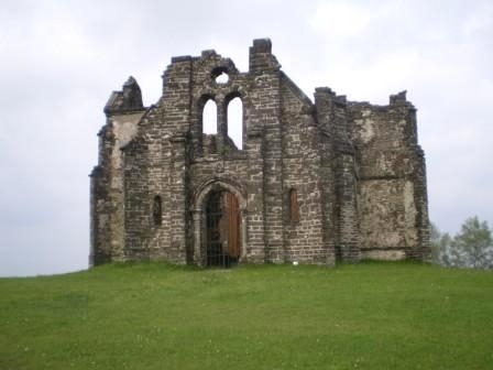 Chapelle de l'Abbé Joyeux, Mont Gargan - Saint-Gilles-les-Forêts