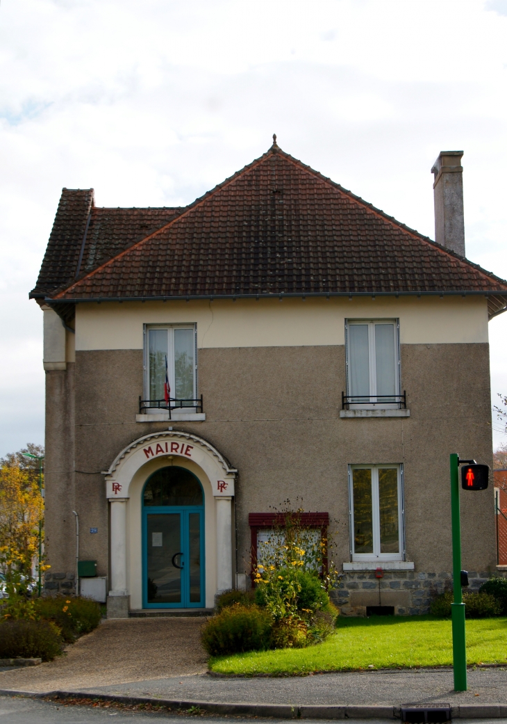 La Mairie. - Saint-Maurice-les-Brousses