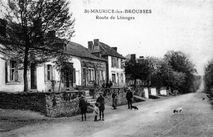 Route de Limoges, vers 1935 (carte postale ancienne). - Saint-Maurice-les-Brousses