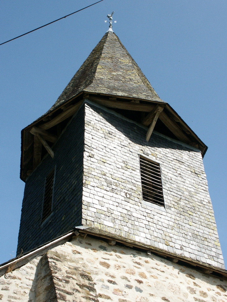 Clocher de l'église de la Nativité de la Sainte Vierge. - Surdoux