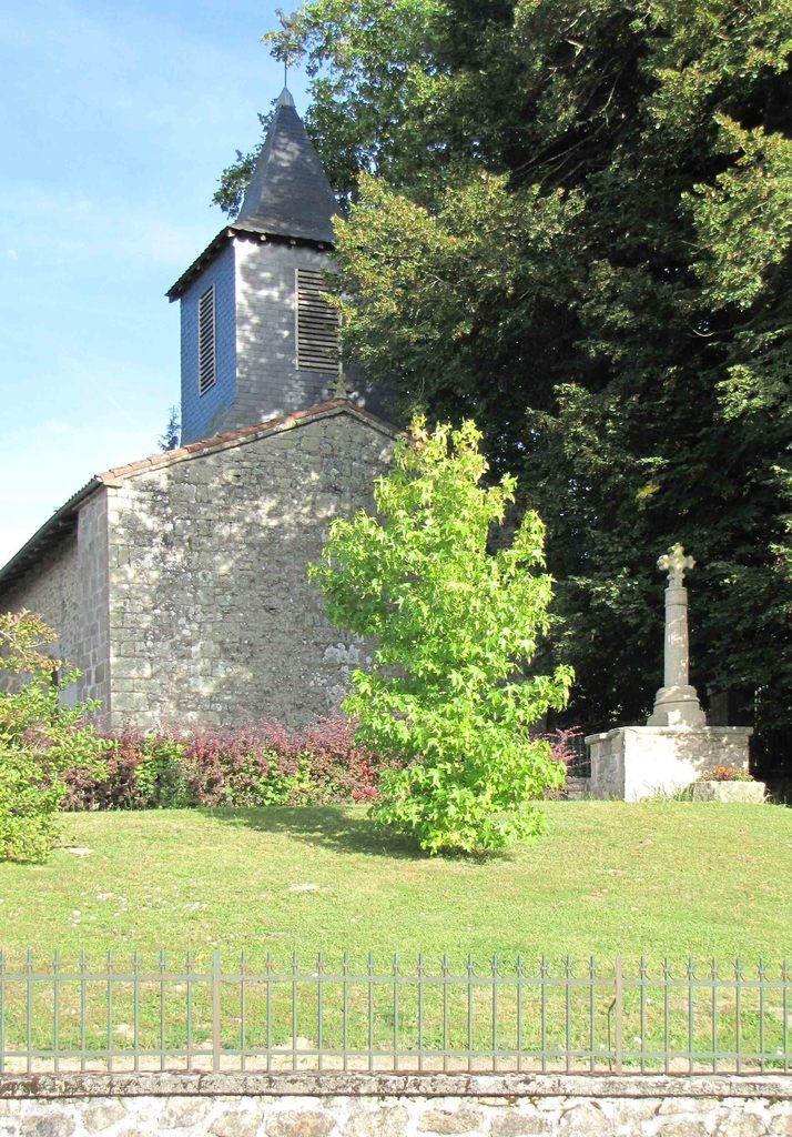 Eglise et calvaire - Thouron