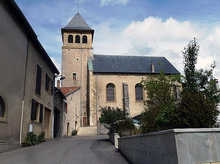 Vers l'église - Batilly