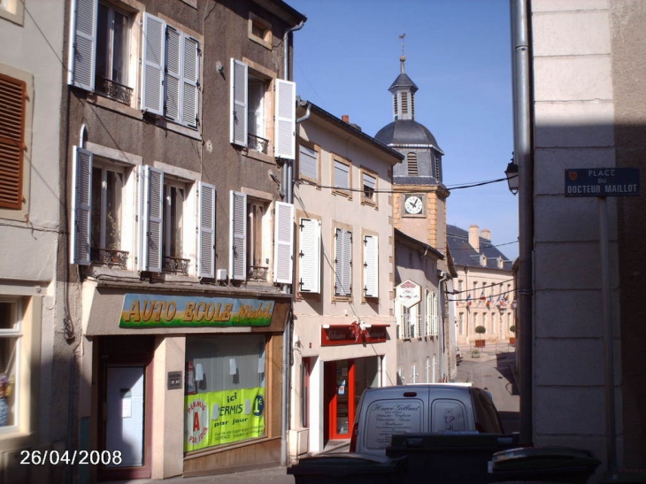 Rue Joffre - Briey