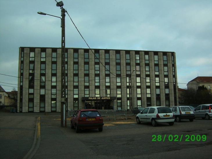 Le Palais de Justice - Briey