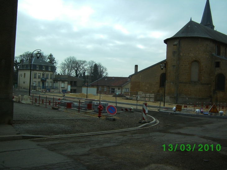 Rénovation de la place autour de l'église - Briey