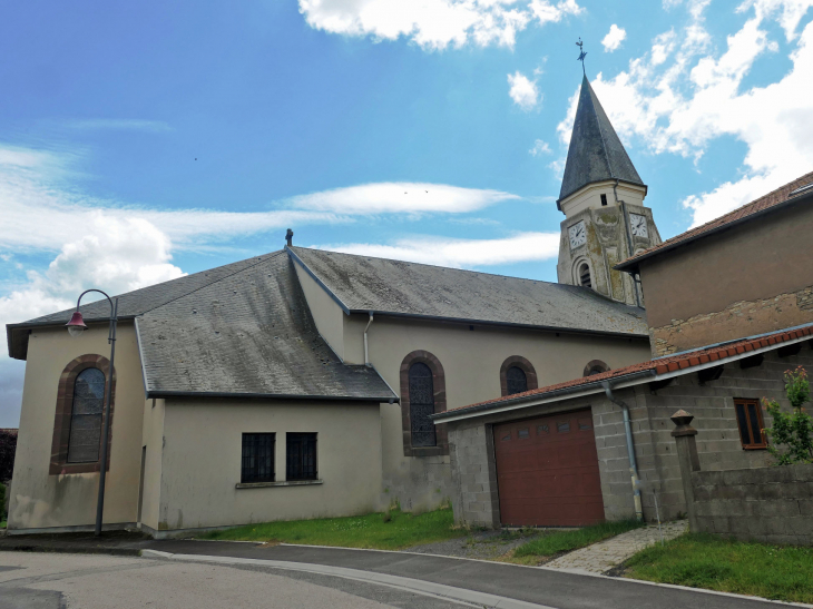 Derrière l'église - Coincourt