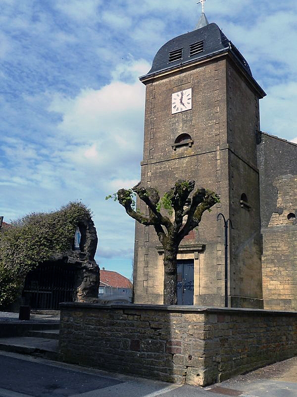 L'église de Cosnes - Cosnes-et-Romain