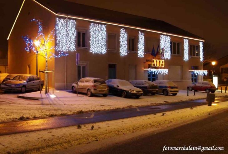 Mairie de Fléville-devant-Nancy sous la neige