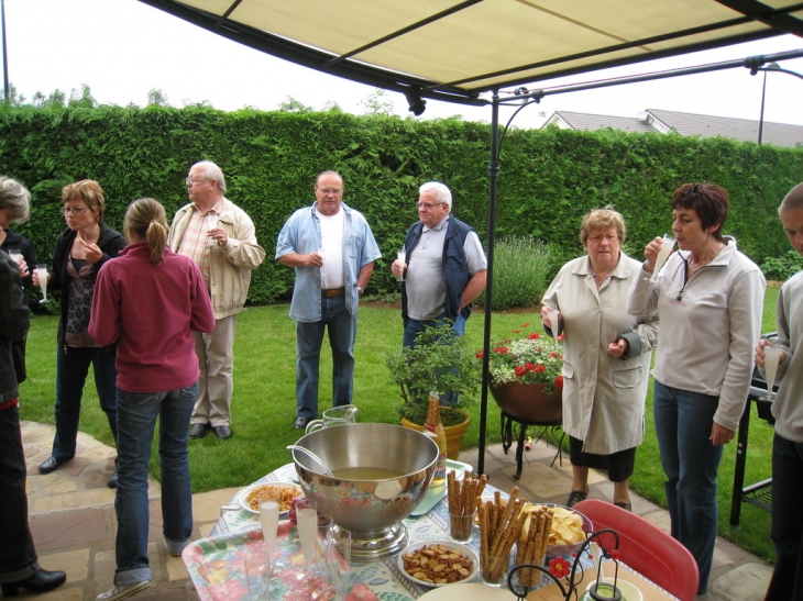 Fête de quartier rue de Dolhain, rue des étendards - Lantéfontaine