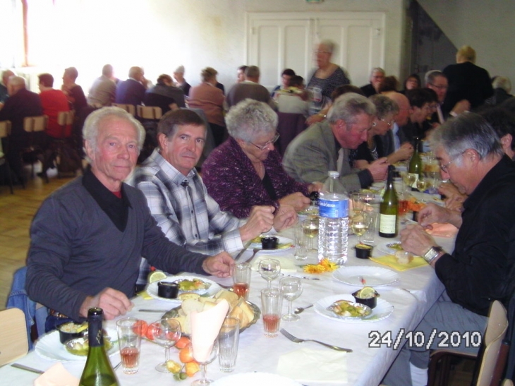 Repas des anciens - Lantéfontaine