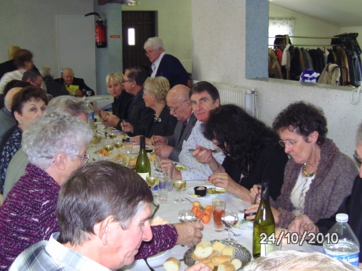 Repas des anciens - Lantéfontaine