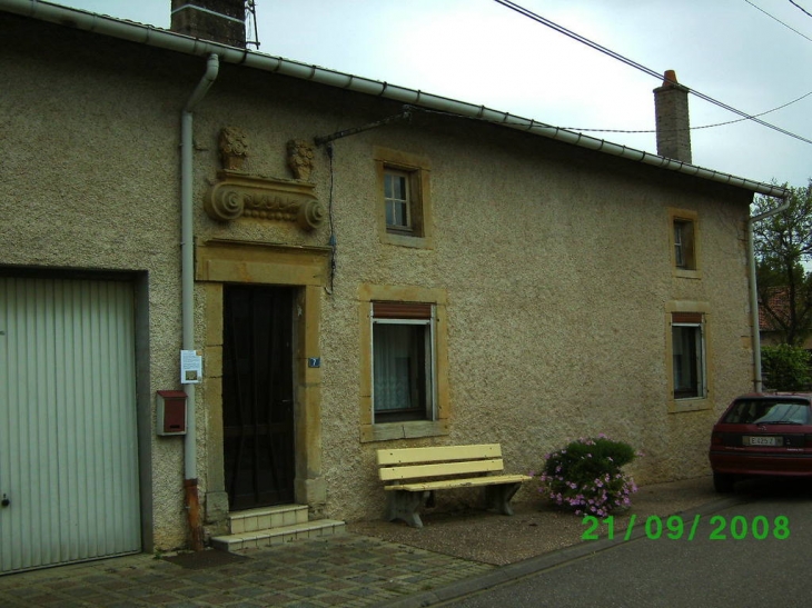 Ancienne maison de moine - Mance