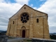 l'entrée de l'église