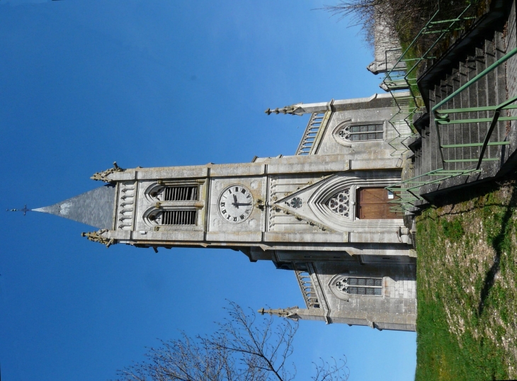 Vue générale de l'eglise - Pannes