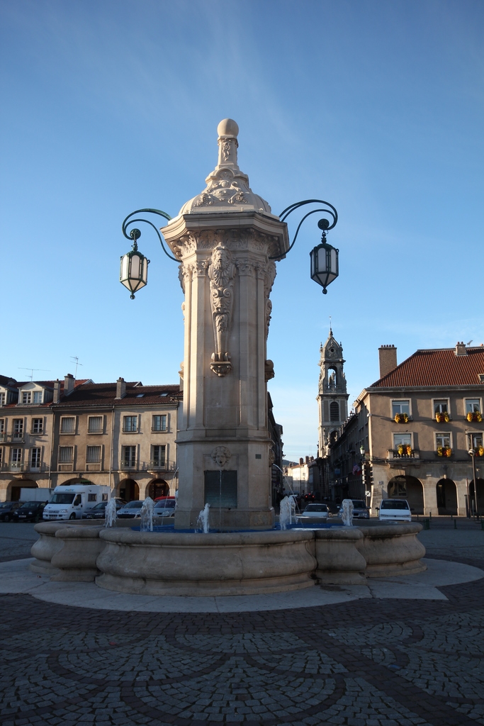 Fontaine place duroc - Pont-à-Mousson