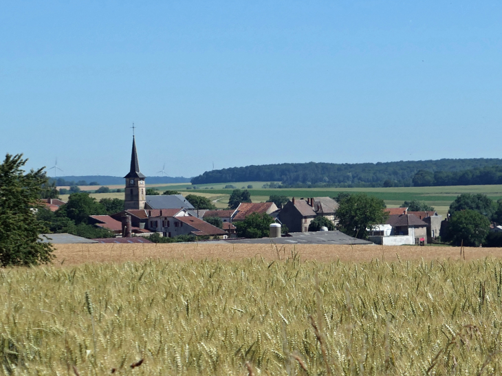 Vue sur le village - Sainte-Pôle