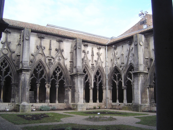 Toul, Cloître de Saint-Gengoult