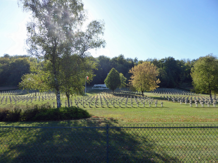 MARBOTTE : la nécropole nationale - Apremont-la-Forêt