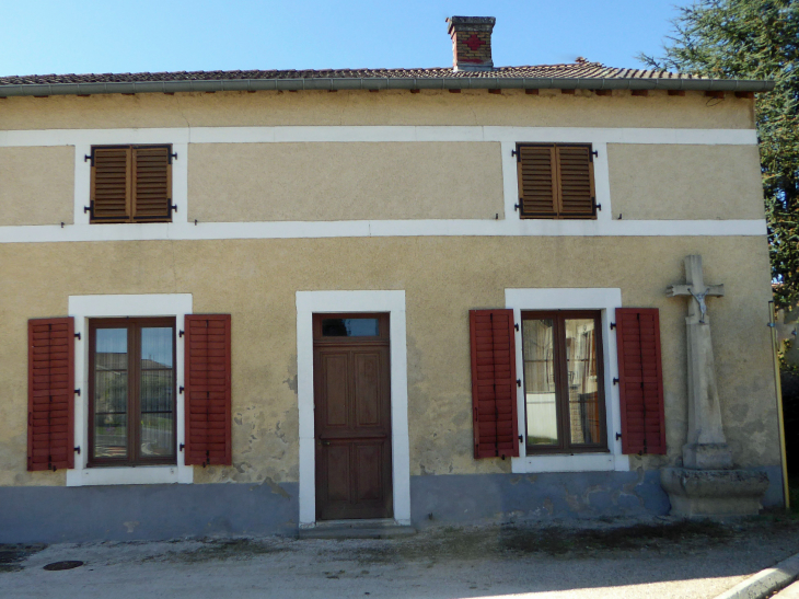 SAINT AIGNAN SOUS LES COTES maison au calvaire - Apremont-la-Forêt