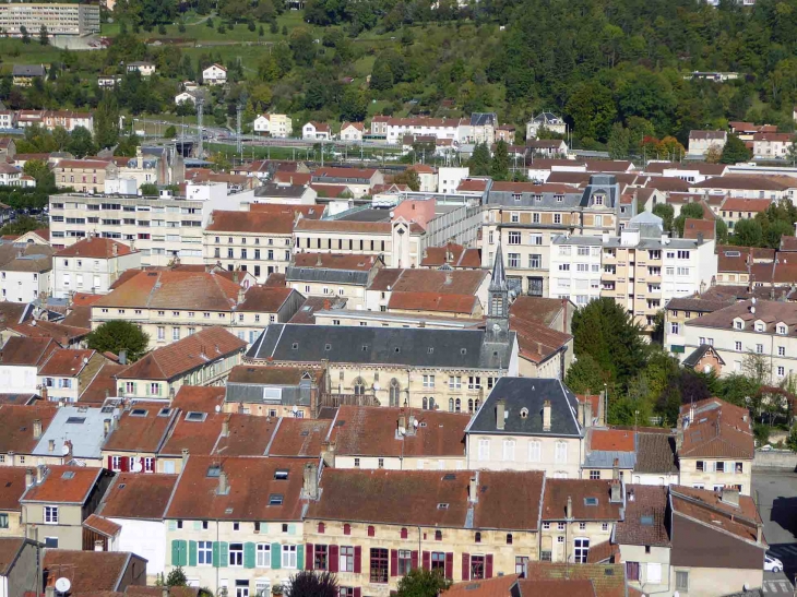 Belvédère des Grangettes : vue sur la ville basse, l'église Saint Antoine - Bar-le-Duc