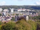 belvédère des Grangettes : vue sur la ville basse, l'église Saint Jean