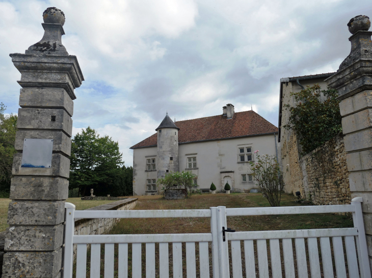 Le château - Bazincourt-sur-Saulx