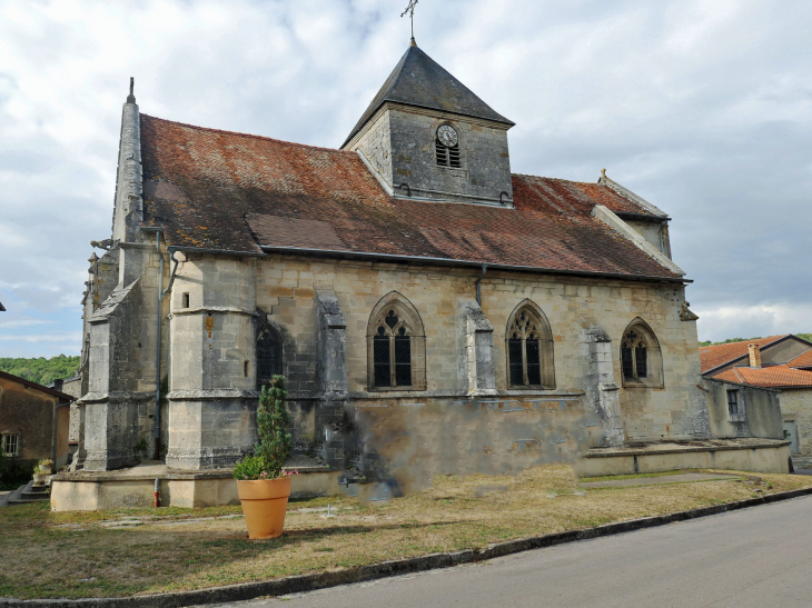 L'église Saint Pierre - Bazincourt-sur-Saulx