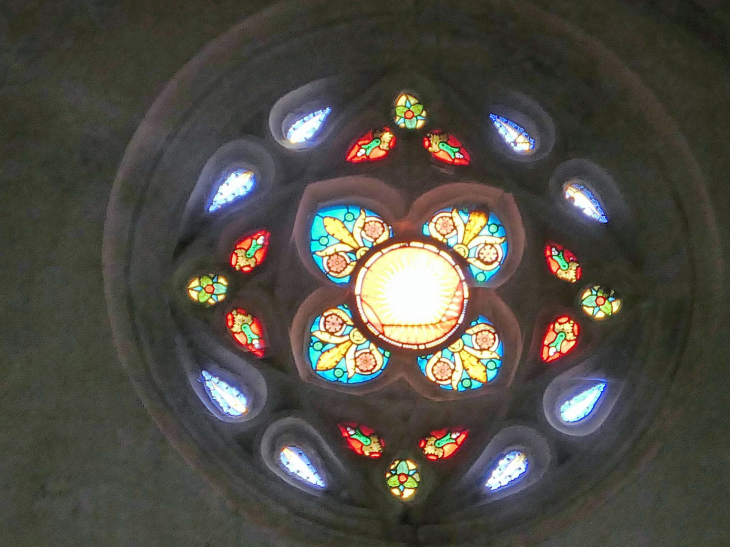 L'intérieur de l'église Saint Pierre - Bazincourt-sur-Saulx