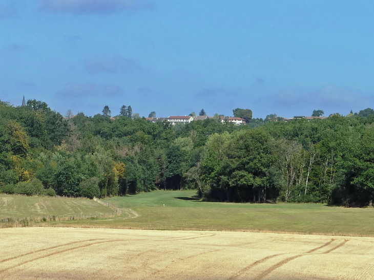 Vue sur le village oerché - Beaulieu-en-Argonne