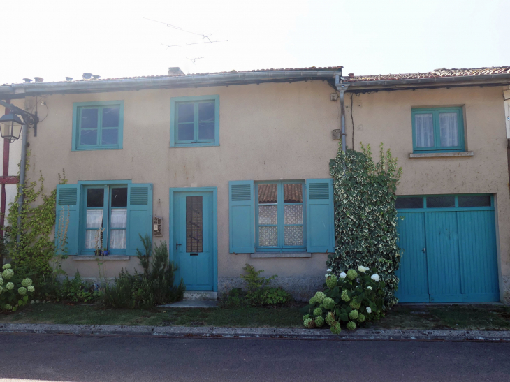 Maison dans la Grande Rue - Beaulieu-en-Argonne