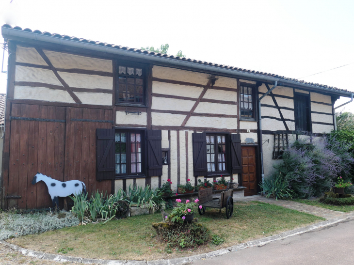 Maison rue de l'abbaye - Beaulieu-en-Argonne