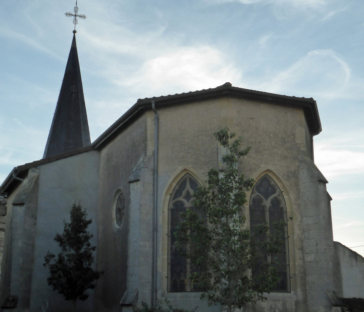 Le chevet de l'église - Beney-en-Woëvre