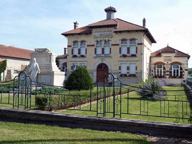 La mairie - Boureuilles