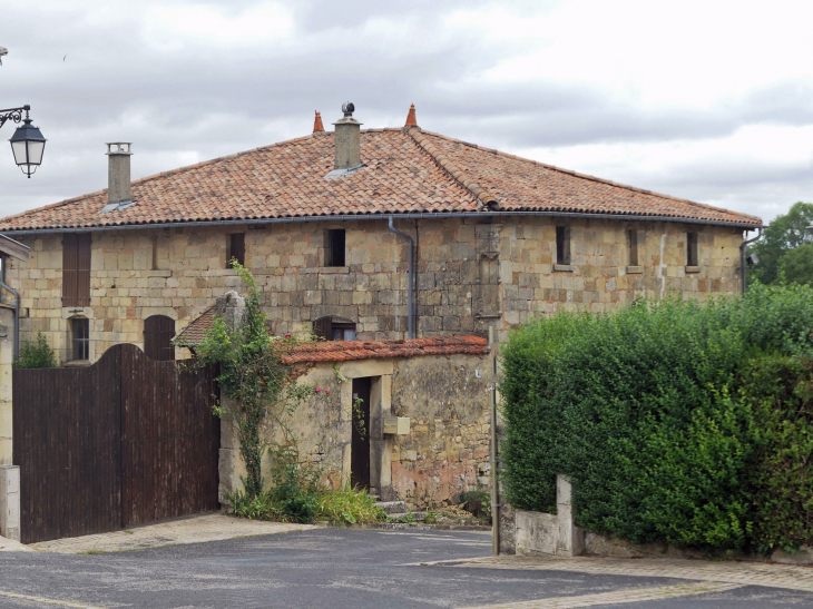 Maison dans le village - Combles-en-Barrois