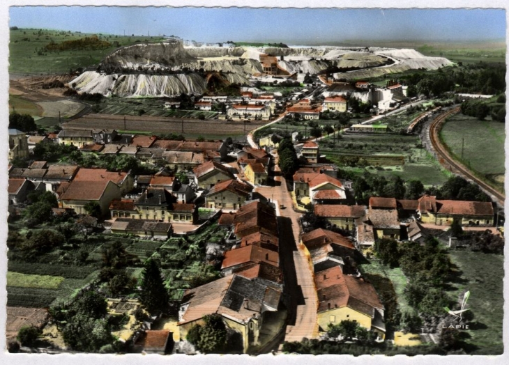 Le village à l'époque des fours à chaux 1907-1971 - Dompcevrin