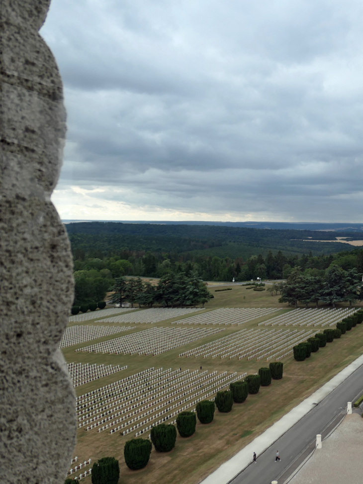 La nécropole vue de la tour - Fleury-devant-Douaumont