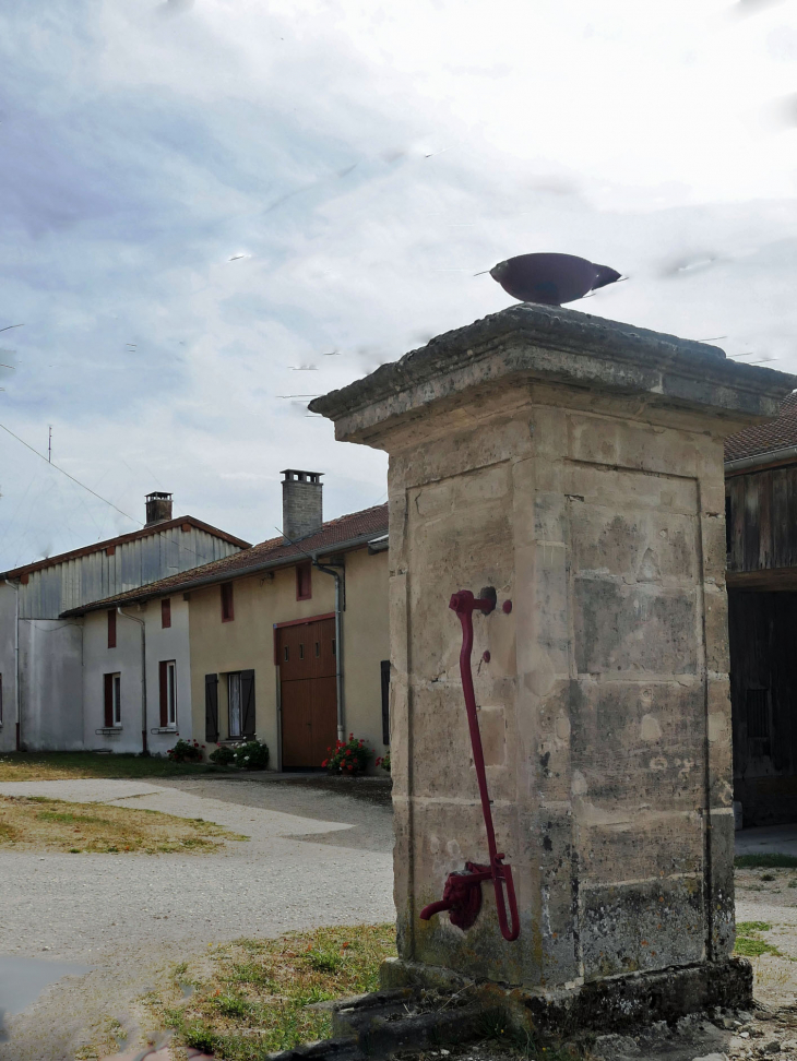 Fontaine - Laheycourt