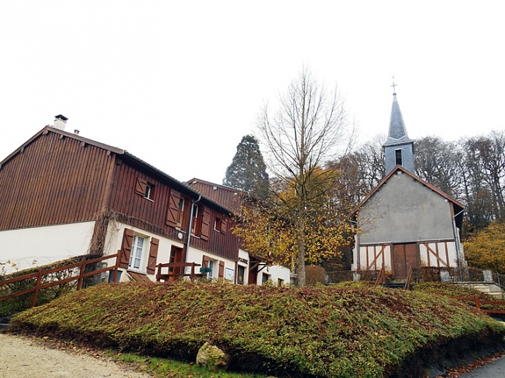 Le centre du village - Le Claon