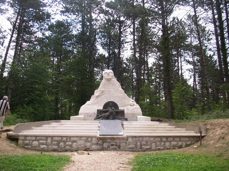 Monument des revenants du 106e - Les Éparges