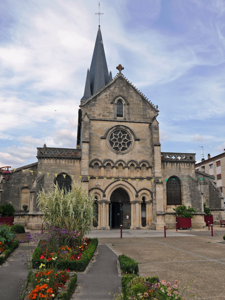 L'église Notre Dame des Vertus - Ligny-en-Barrois