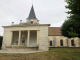 La fontaine lavoir de style néo égyptien